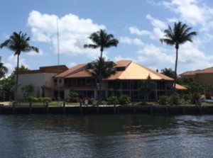 This modest house (by comparison) was one of our favorites after seeing more tile roofs and Spanish porticos than you can imagine. Very stylish we thought.